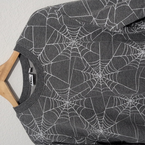 Doe Gray Crewneck Sweatshirt with Spider Web Design women's size Medium - Picture 3 of 11